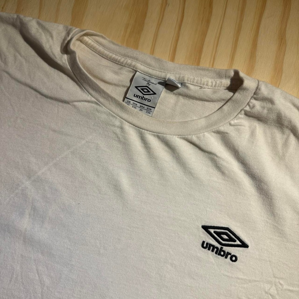 Umbro Mens Embroidered Logo Cotton T-Shirt Cream White XXL Fits XL